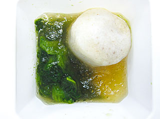 里芋と小松菜の煮物